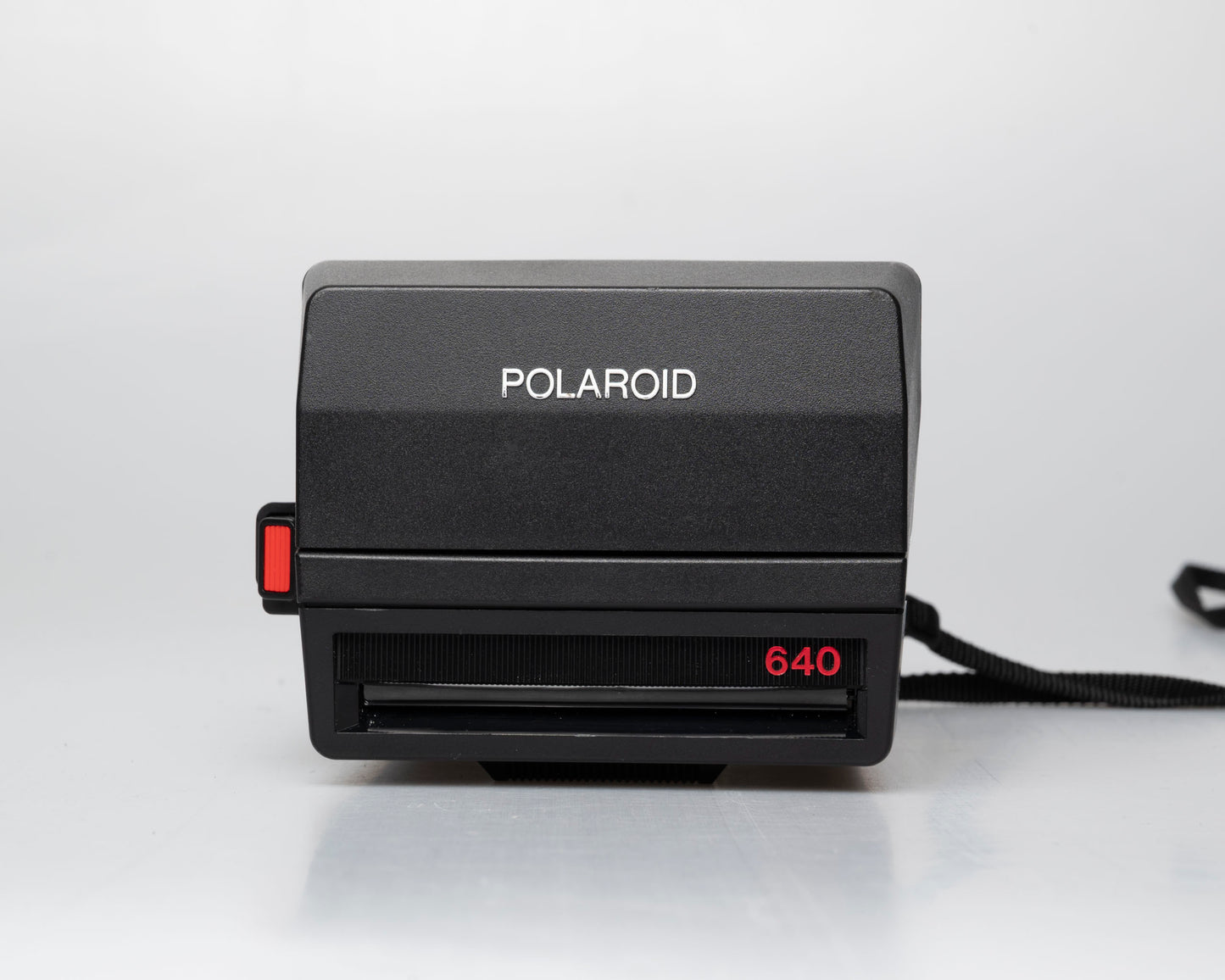 Polaroid 640 instant film camera (serial F1Z93529NB)