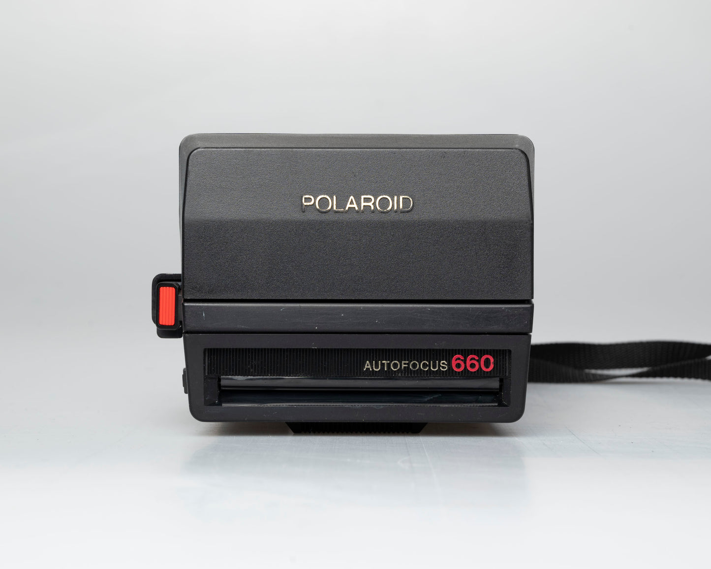 Polaroid Autofocus 660 Land Camera instant film camera (serial C2Z07326NB)