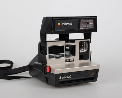 Appareil photo instantané Polaroid Sun 600 LMS (numéro de série ESF18918NG)
