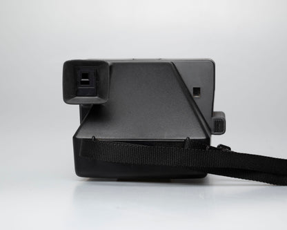 Polaroid Sun 600 LMS instant film camera (serial K4U58220NC) Made-in-USA version