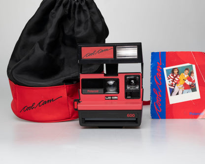 Red Polaroid 600 Cool Cam instant camera w/ matching backpack tote + manual (serial D899687VE)