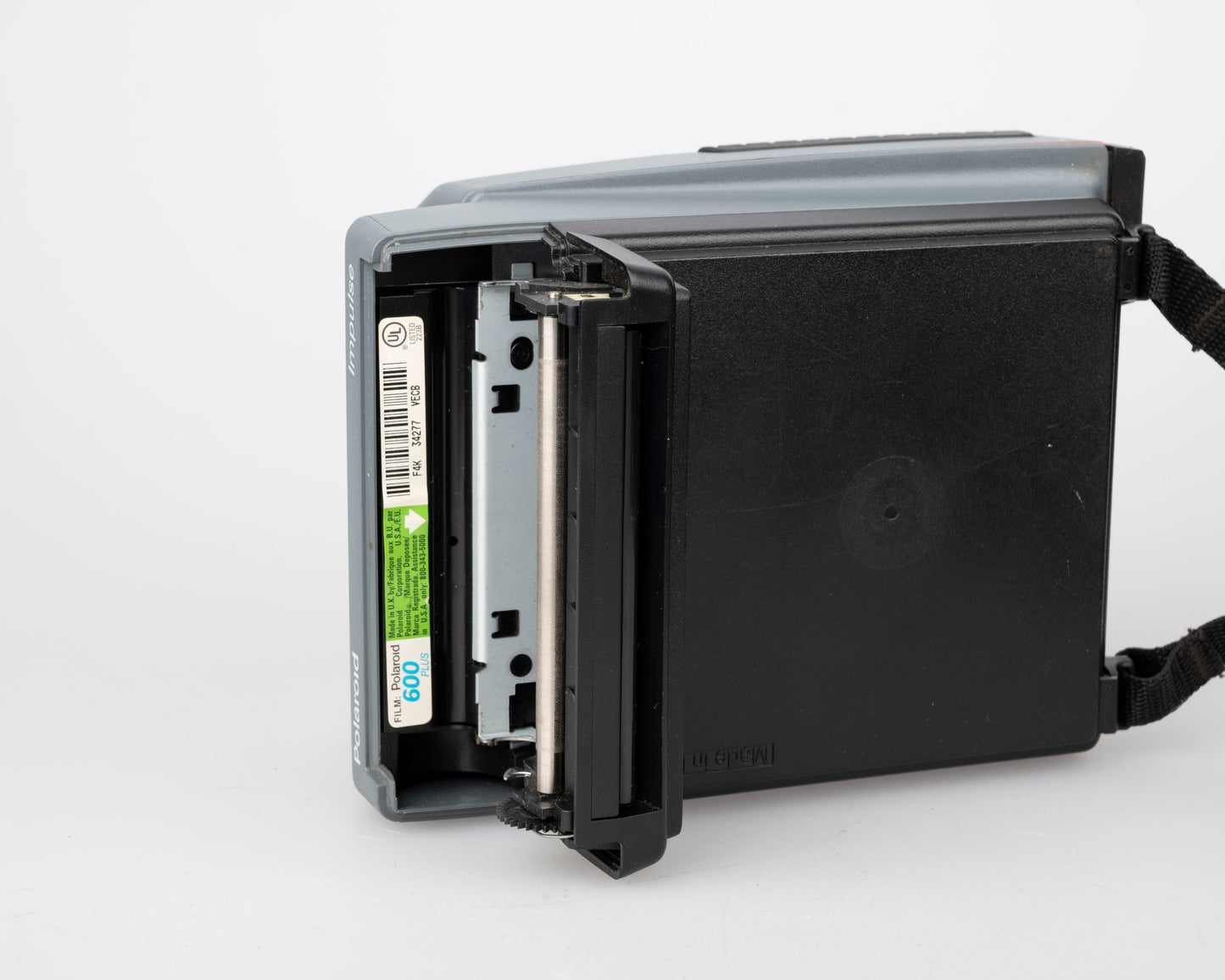 Polaroid Impulse instant camera (serial F4K34277VECB)