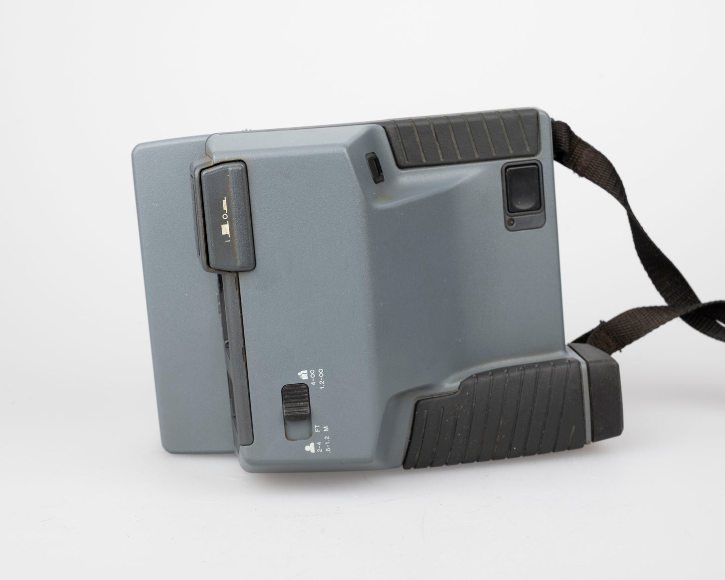 Polaroid Impulse instant camera (serial F4K34277VECB)