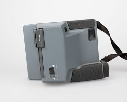 Polaroid Impulse instant camera (serial F4K34277VECB)