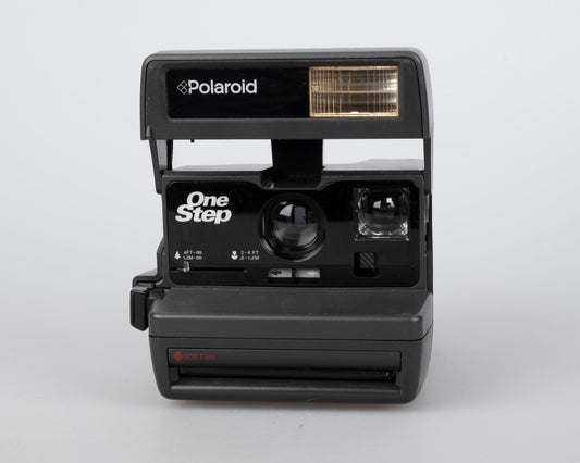 Polaroid One Step 600 instant camera (G708Q5ENVDDA)