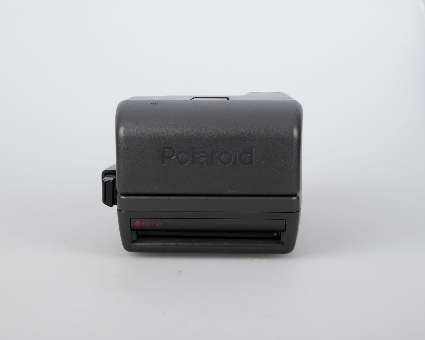 Appareil photo instantané Polaroid One Step 600 (G708Q5ENVDDA)