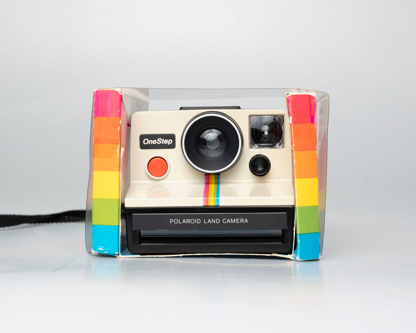 Polaroid One Step (original) utilise un film instantané SX-70 (série CVC914DA)