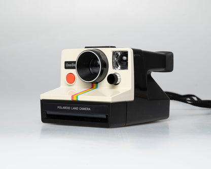 Polaroid One Step (original) utilise un film instantané SX-70 (série CVC914DA)
