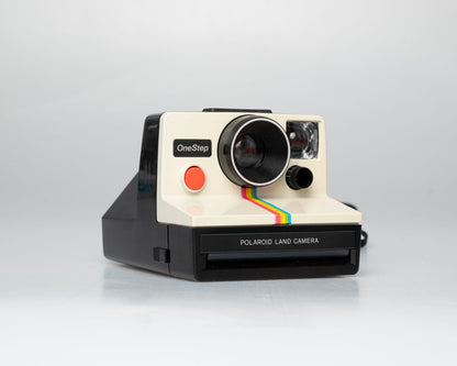 Polaroid One Step (original) utilise un film instantané SX-70 (série CVC914DA)