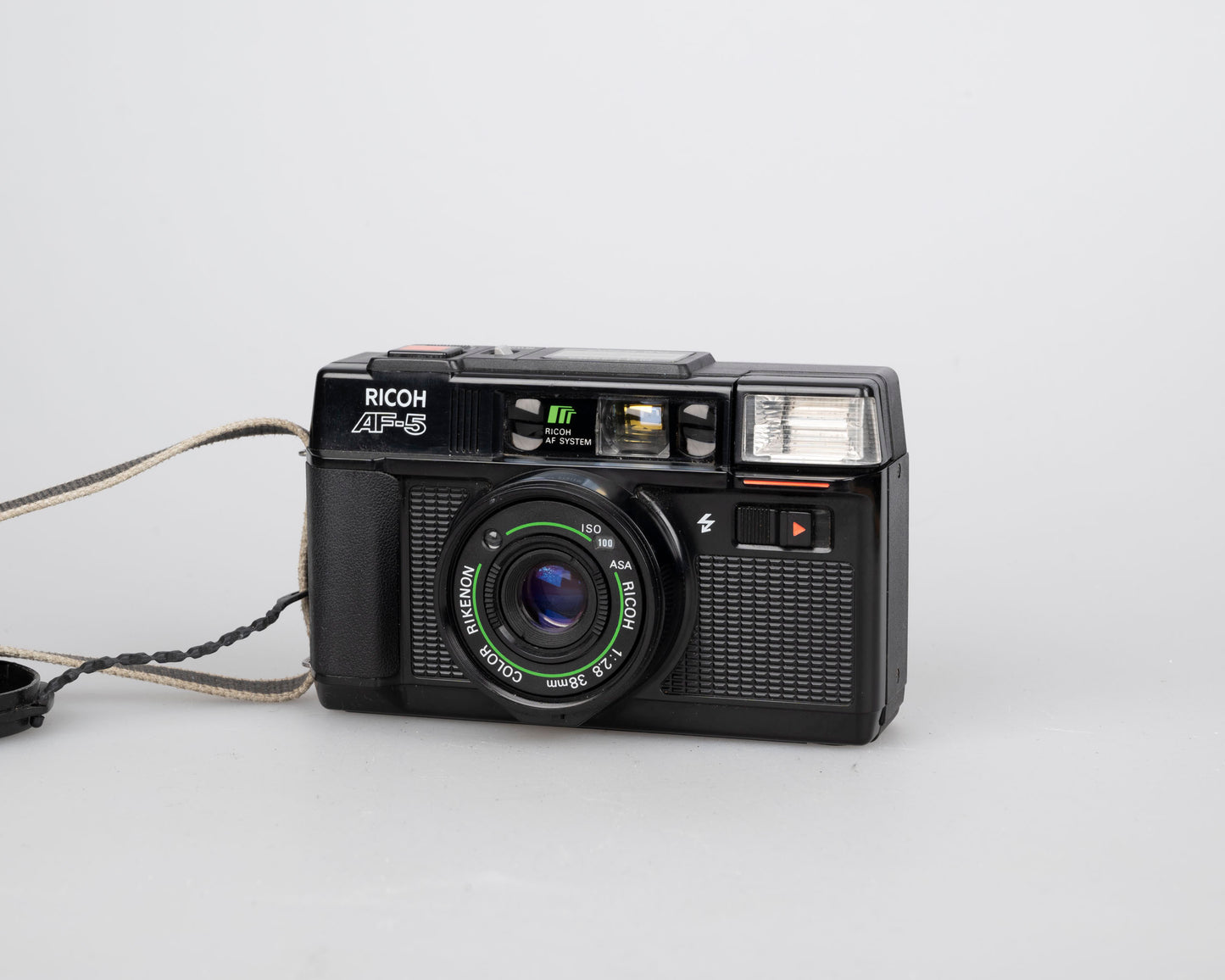 Ricoh AF-5 35mm camera w/ case (serial 77168749) | film🎞tested