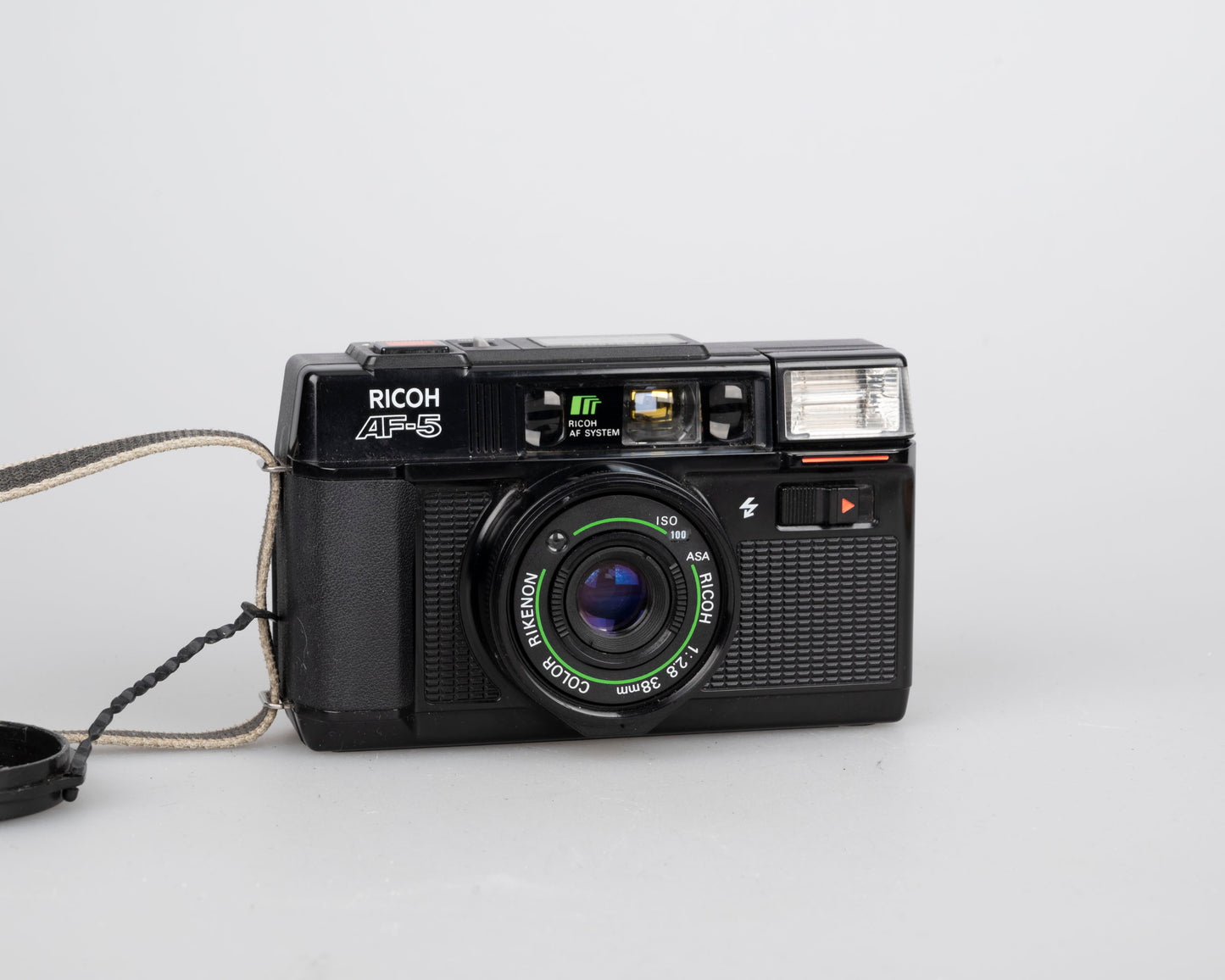 Ricoh AF-5 35mm camera w/ case (serial 77168749) | film🎞tested