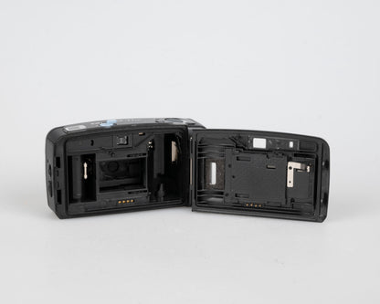 Appareil photo Ricoh AF-77 35 mm avec étui (série 142029)