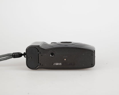 Appareil photo compact 35 mm Ricoh FF-9D avec étui (série 38192708)