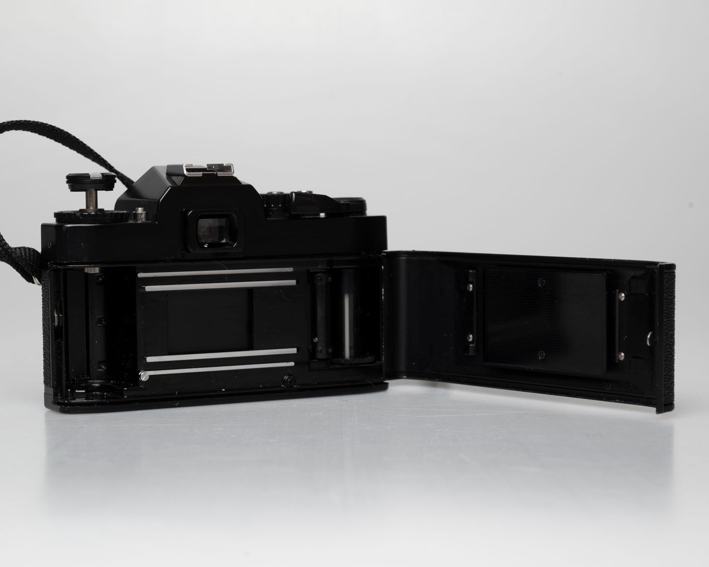 Ricoh KR-5 reflex 35mm Super avec objectif Rikenon 50mm 1:2