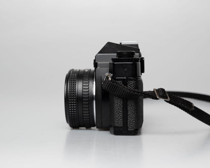Ricoh KR-5 reflex 35mm Super avec objectif Rikenon 50mm 1:2