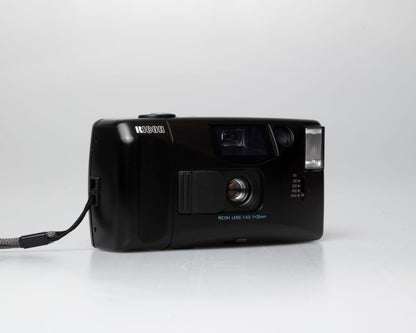 Ricoh L-20 35mm camera w/ case and manual (serial 76229655)