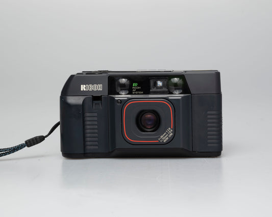 Appareil photo argentique Ricoh TF-900 35 mm (série 13232320) 🎞 testé sur film 🎞