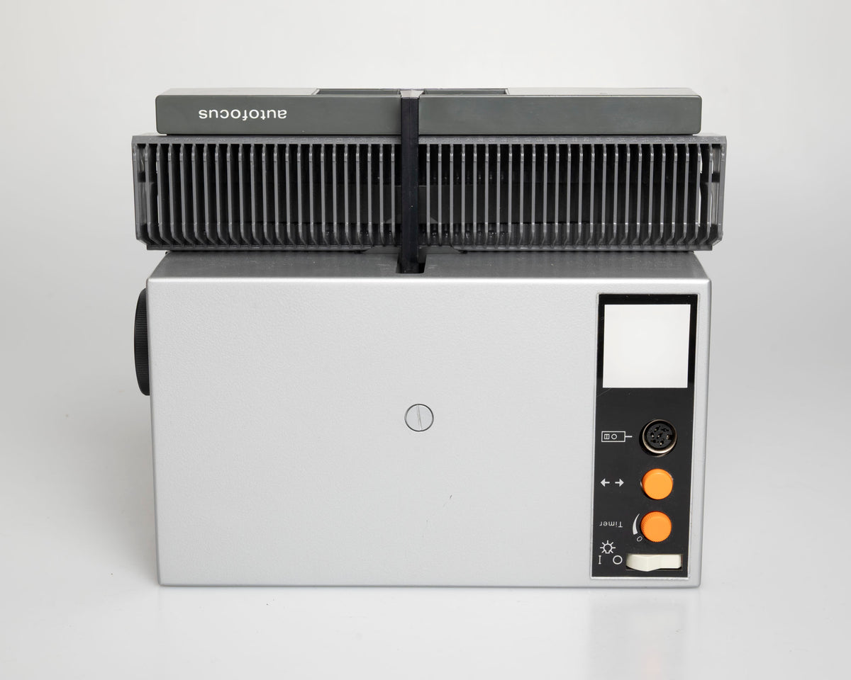 Rollei P350AF 35mm slide projector (serial 6888217)