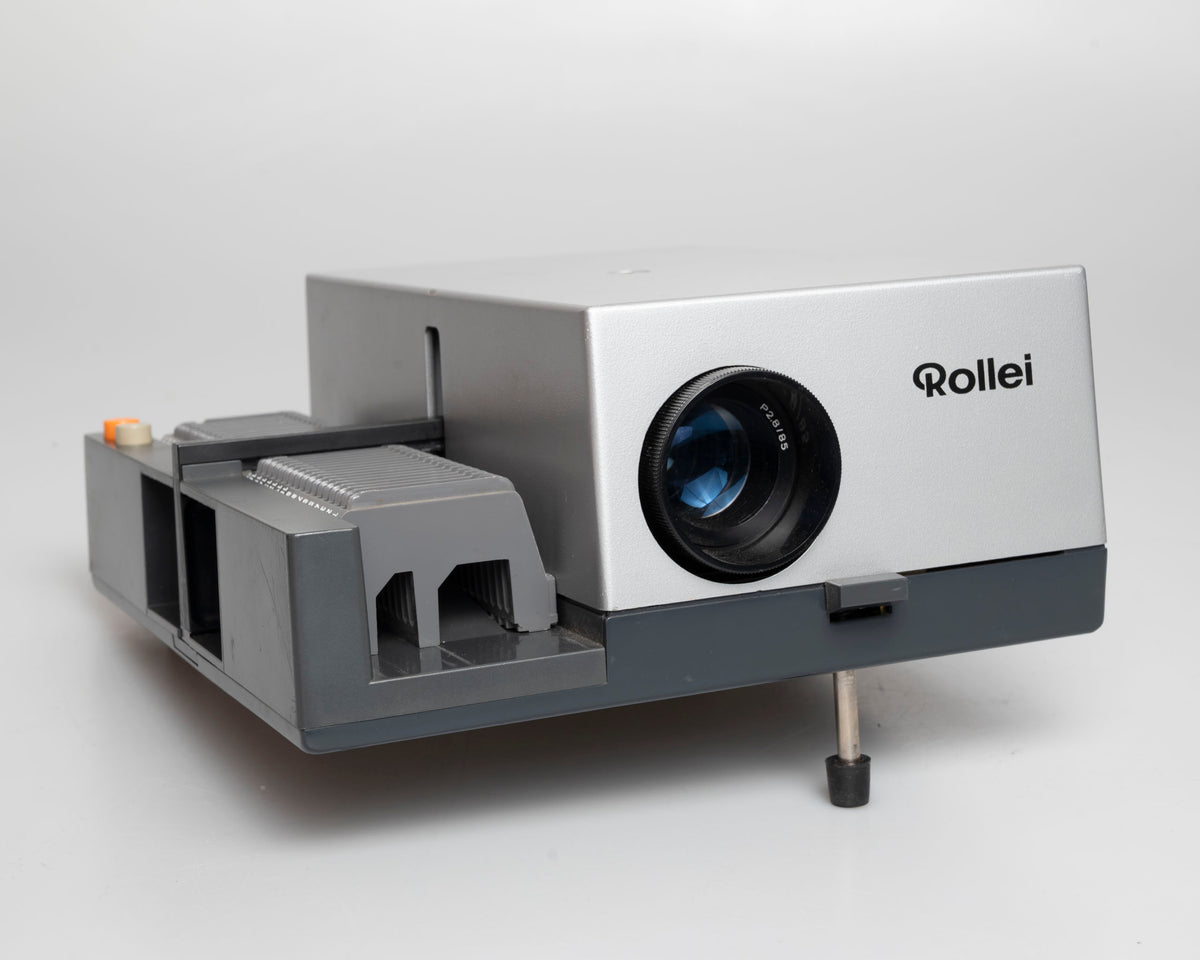 Rollei P35A 35mm slide projector w/ remote control (serial 5383334)