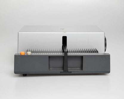 Rollei P35A 35mm slide projector w/ remote control (serial 5383334)