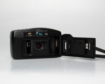 Samsung AF Zoom 1050 35mm camera w/ case + manual (serial 97101758)