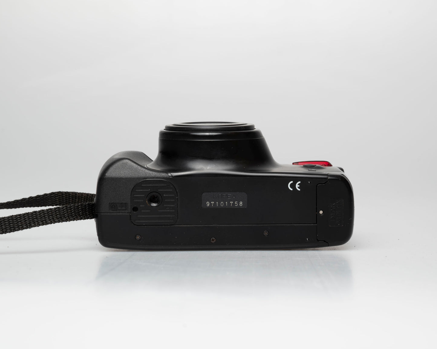 Samsung AF Zoom 1050 35mm camera w/ case + manual (serial 97101758)
