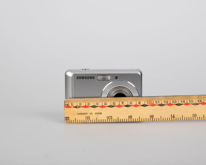 Appareil photo numérique à capteur CCD Samsung ES17 12,2 MP (utilise des piles AA + des cartes SD)