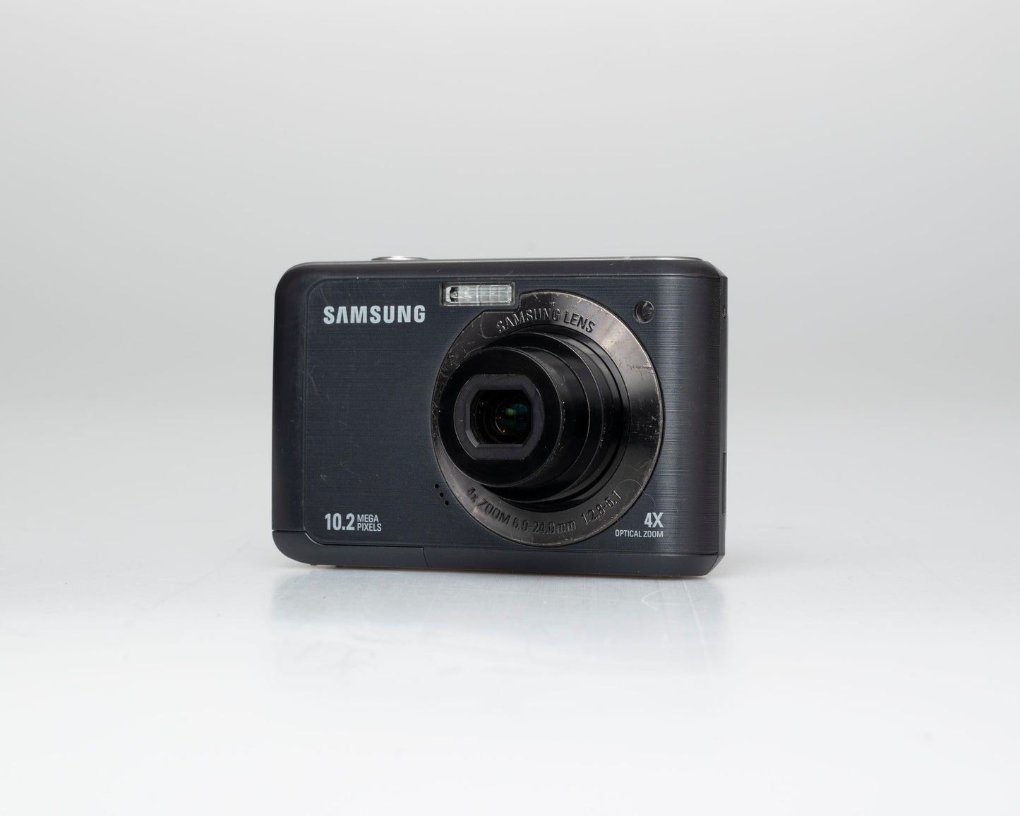 Appareil photo numérique à capteur CCD Samsung ES20 10,2 MP avec carte SD de 4 Go (série CJ66C30SC02913V)