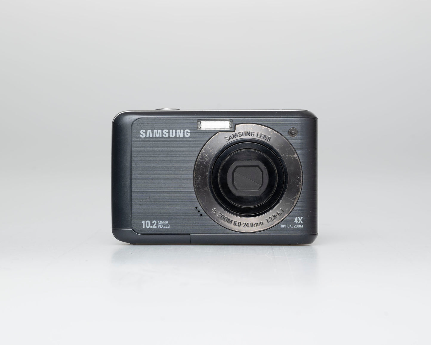 Appareil photo numérique à capteur CCD Samsung ES20 10,2 MP avec carte SD de 4 Go (série CJ66C30SC02913V)