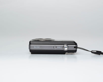 Samsung SL102 10.2 MP CCD sensor digicam w/ 2GB SD card + battery + charger (serial A1V3C908B0187L))