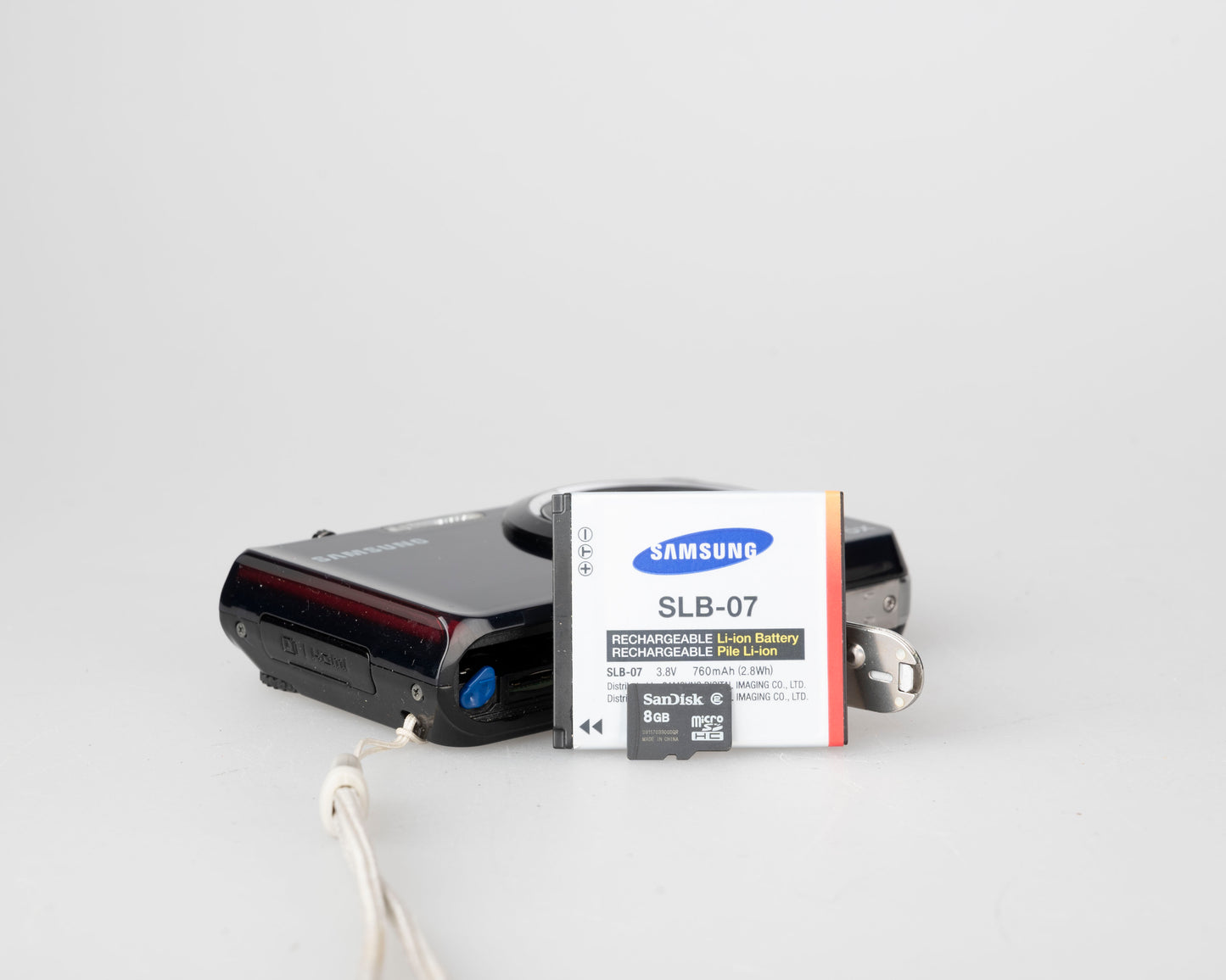 Appareil photo numérique à capteur CCD Samsung PL150 12,4 MP avec micro SD 8 Go + boîtier + chargeur