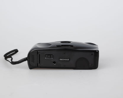 Samsung SF-100 35mm film camera w/ case (serial 2504289)