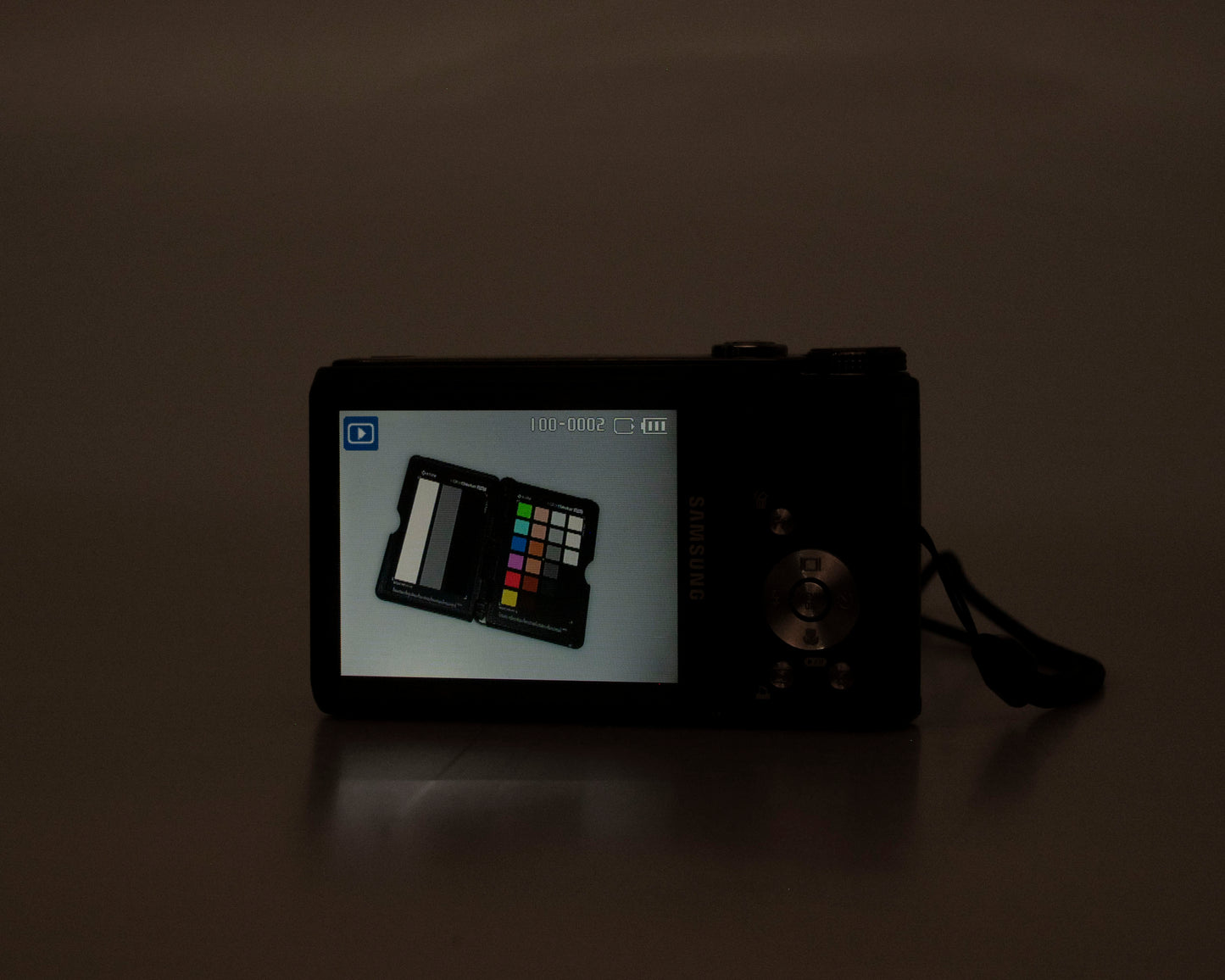 Samsung WB550 appareil photo numérique 12MP avec carte SD de 8 Go + batterie + chargeur (numéro de série A2CCC90SB01804F)