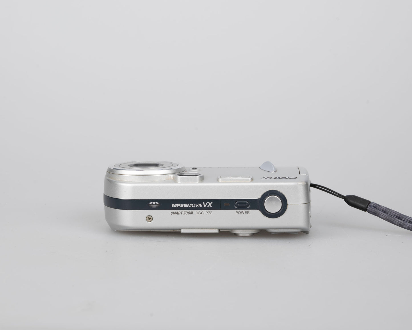 Sony Cyber-Shot DSC-P72 3.1 MP CCD sensor digicam w/ 16MB Memory Stick card + original case (uses AA batteries)