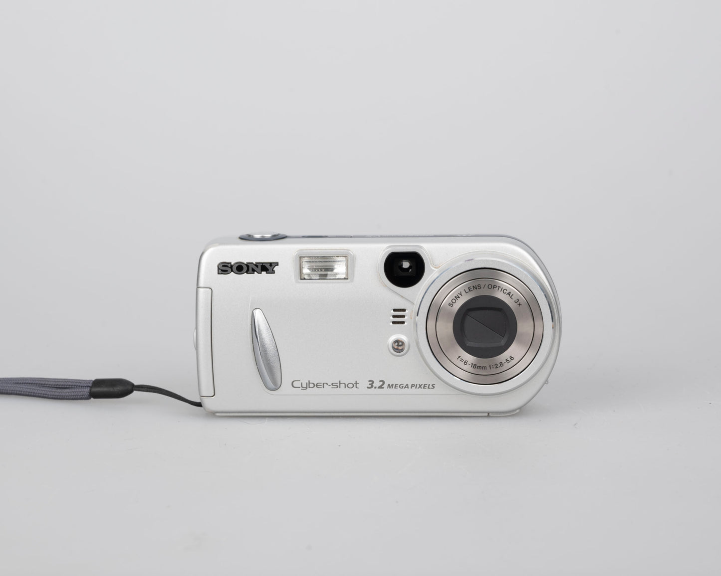 Sony Cyber-Shot DSC-P72 3.1 MP CCD sensor digicam w/ 16MB Memory Stick card + original case (uses AA batteries)