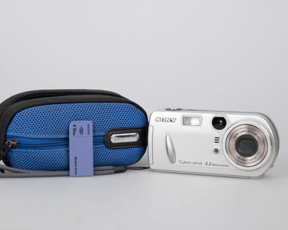 Sony Cyber-Shot DSC-P72 3.1 MP CCD sensor digicam w/ 16MB Memory Stick card + original case (uses AA batteries)