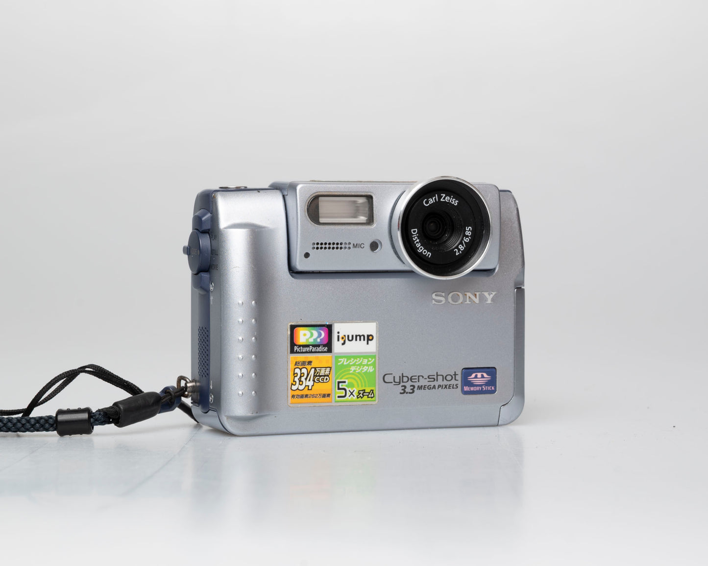 Sony Cyber-Shot DSC-F55DX appareil photo numérique 3,3 MP avec carte Memory Stick de 64 Mo + batterie + chargeur