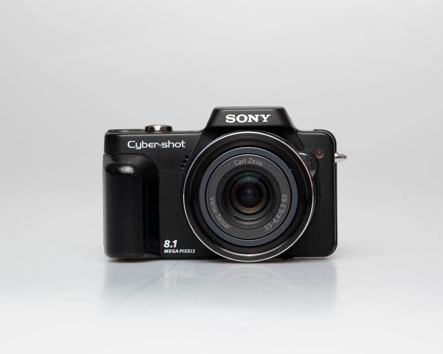 Sony Cyber-Shot DSC-H10 appareil photo numérique 8,1 MP avec carte mémoire de 2 Go + adaptateur MicroSD vers MS ProDuo + batterie + chargeur + pare-soleil