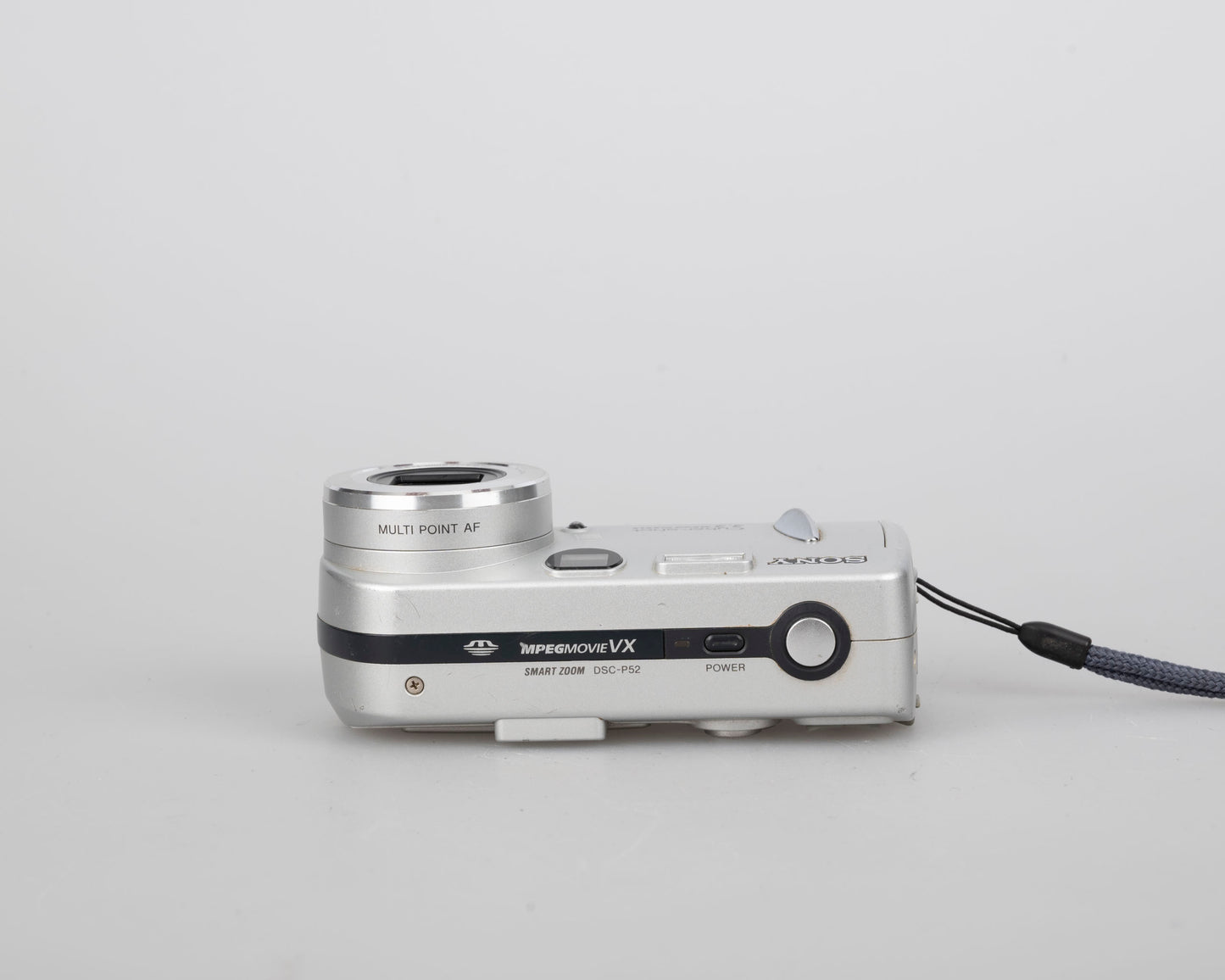 Sony Cyber-Shot DSC-P52 3.1 MP CCD sensor digicam w/ 16MB Memory Stick card (uses AA batteries; serial 7704755)
