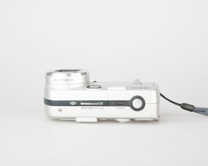 Appareil photo Sony Cyber-Shot DSC-P52 3.1 MP capteur CCD avec carte Memory Stick 16 Mo (utilise des piles AA)