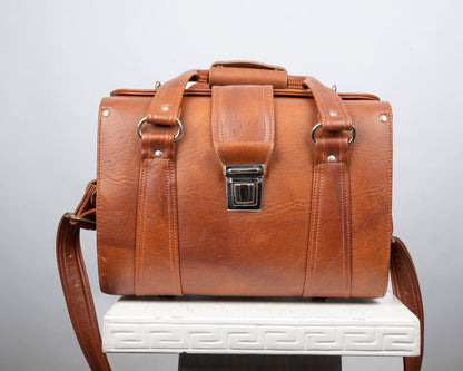 Sac à bandoulière en similicuir vintage des années 1970