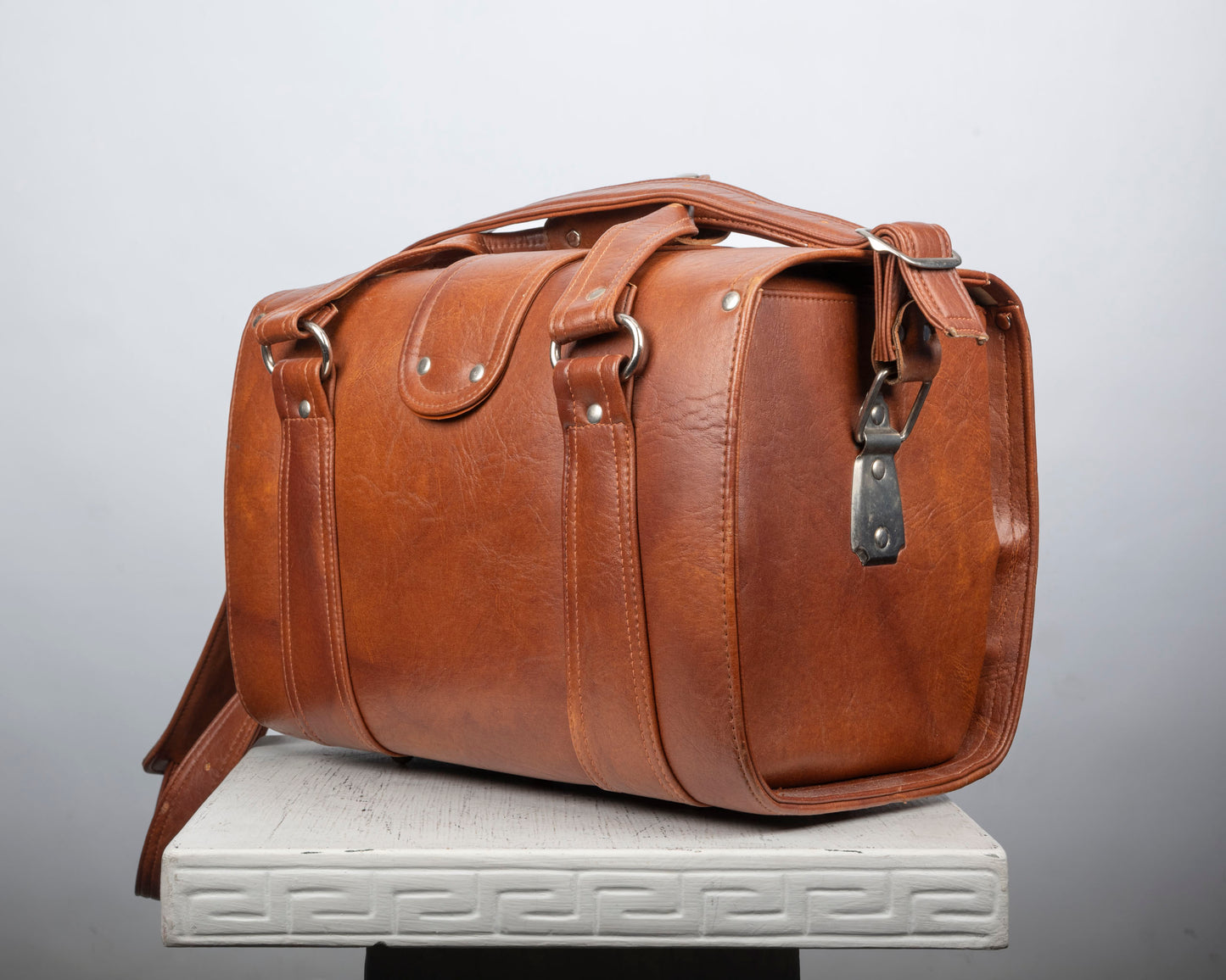 Sac à bandoulière en similicuir vintage des années 1970