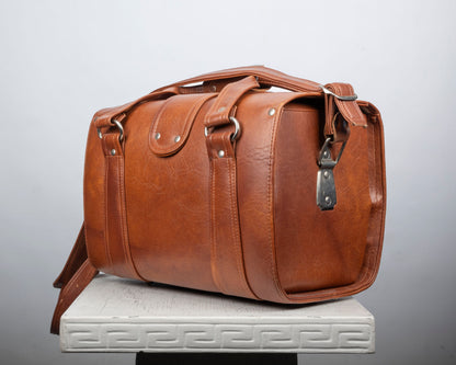 Sac à bandoulière en similicuir vintage des années 1970