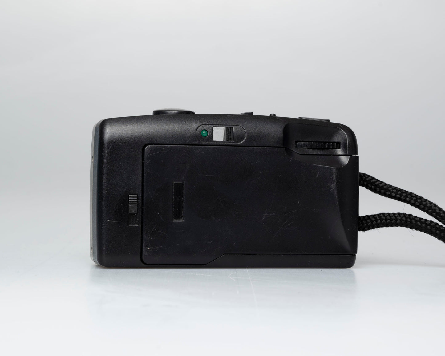 Vivitar T200 35mm film camera