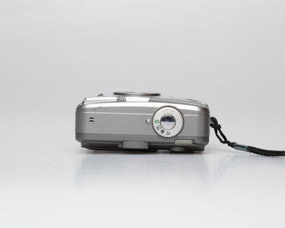Vivitar Vivicam 3,3 MP appareil photo numérique avec câble USB (utilise des piles AA + cartes SD)