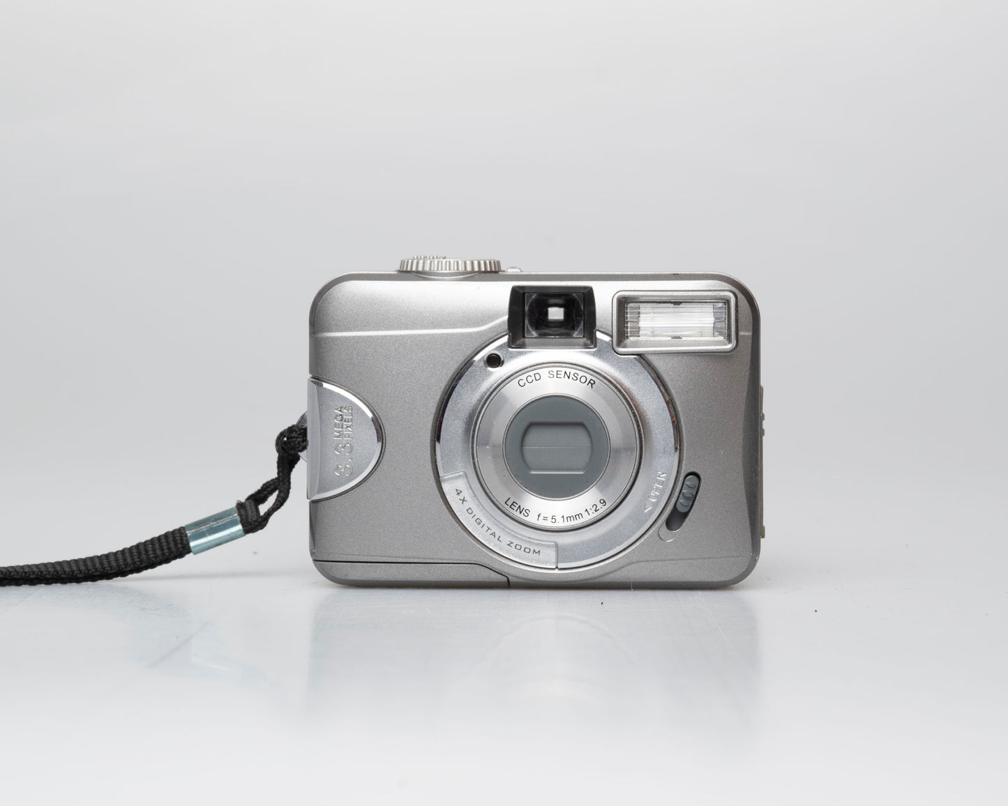 Vivitar Vivicam 3,3 MP appareil photo numérique avec câble USB (utilise des piles AA + cartes SD)
