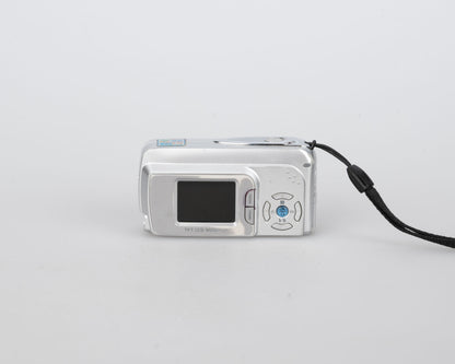 Vivitar Vivicam 5110 5 MP sensor digicam w/ USB cable (uses AA batteries + SD cards)