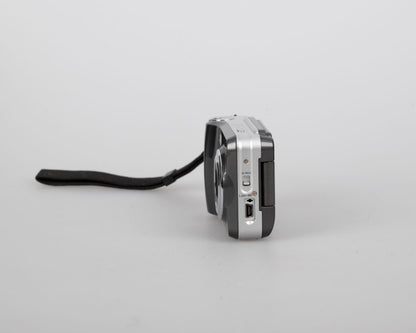 Vivitar Vivicam T028 appareil photo numérique 5 MP (utilise des piles AA + cartes SD)