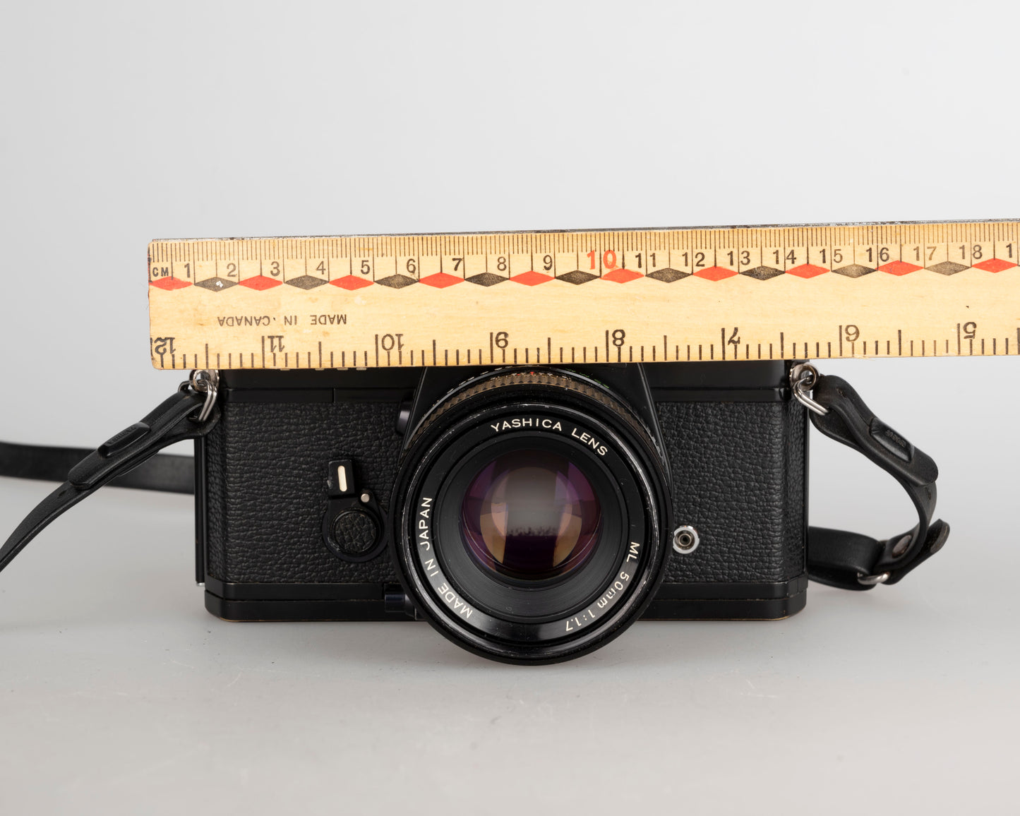 Yashica FR-I 35mm film SLR + Yashica ML 50mm f1.7 lens (serial 085756)