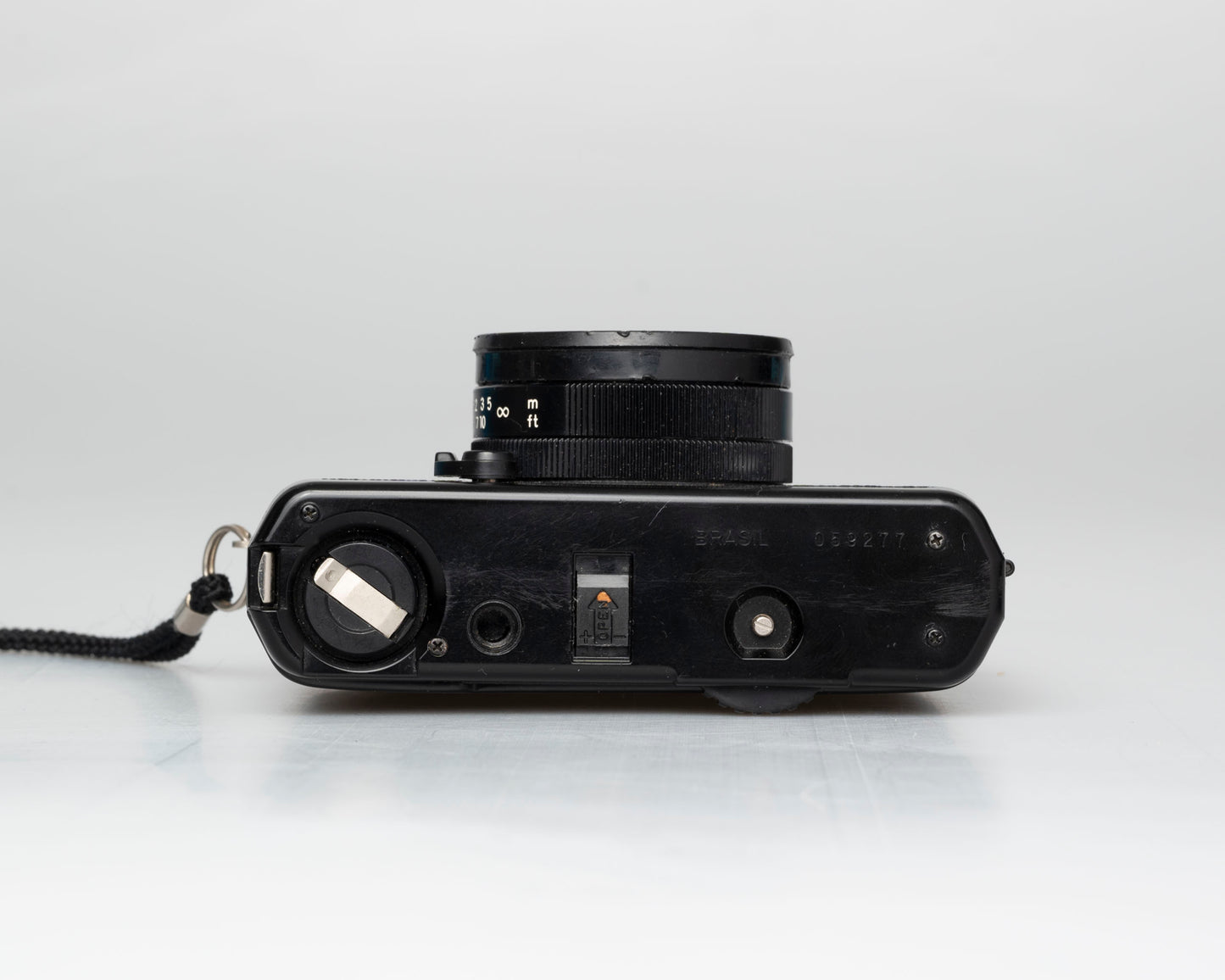 Yashica ME-1 35mm viewfinder camera w/ CS-10 flash (serial 059277) | film🎞tested